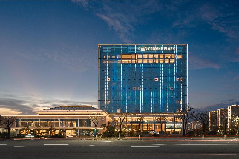 Crowne Plaza Shangluo image