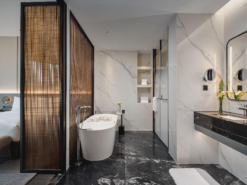 Crowne Plaza Shangluo image