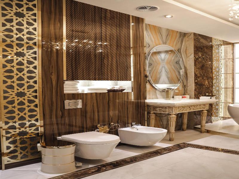 Kangurt Grand Hotel image