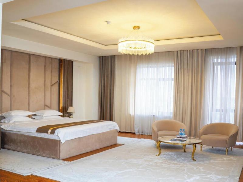 Kangurt Grand Hotel image