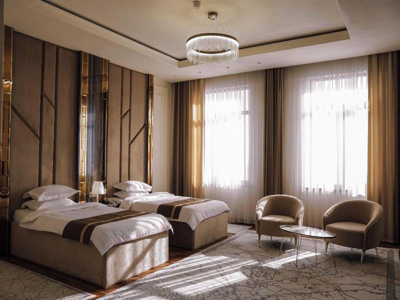 Kangurt Grand Hotel image 7