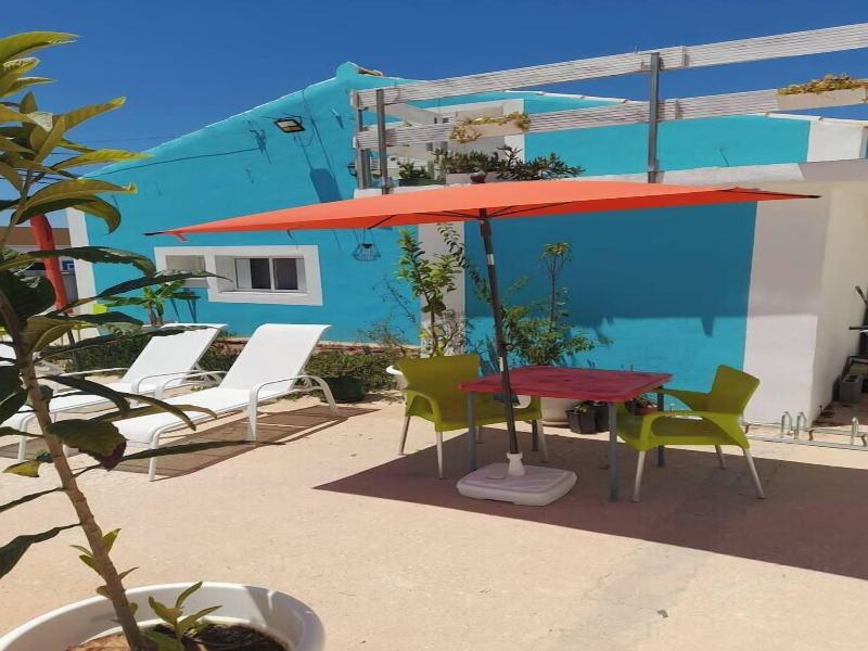 Tropicana Holiday Apartments image