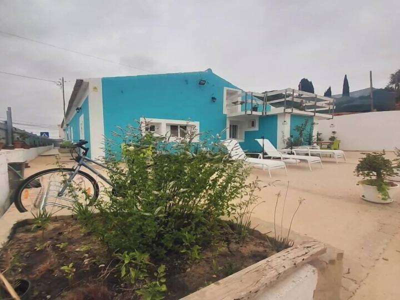 Tropicana Holiday Apartments image