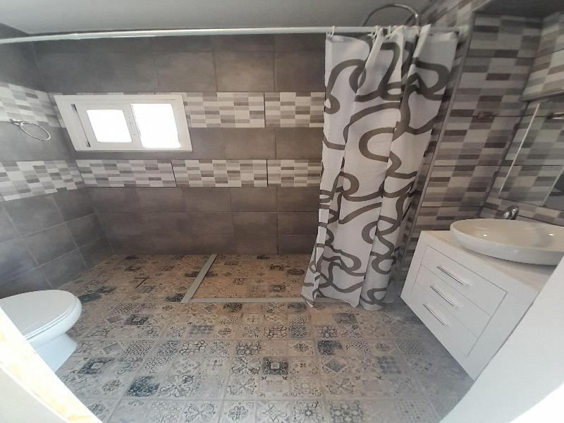 Tropicana Holiday Apartments image