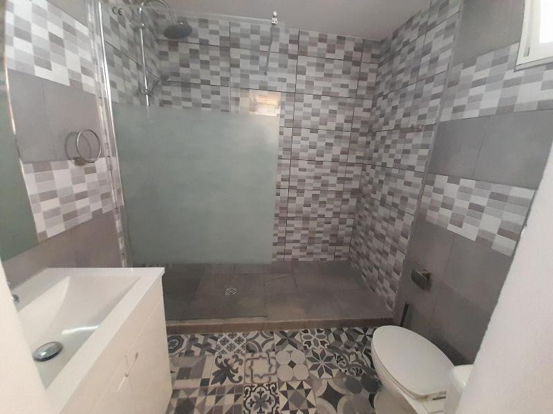 Tropicana Holiday Apartments image
