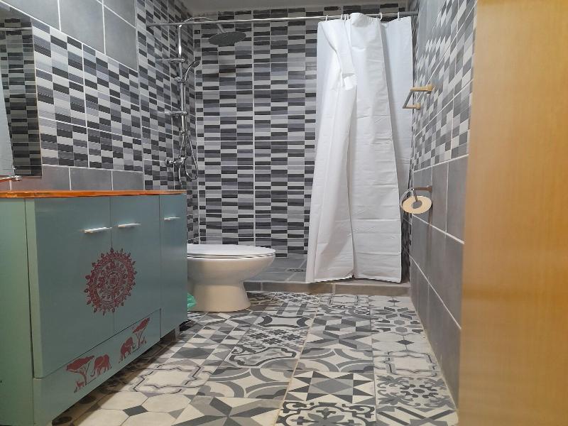 Tropicana Holiday Apartments image