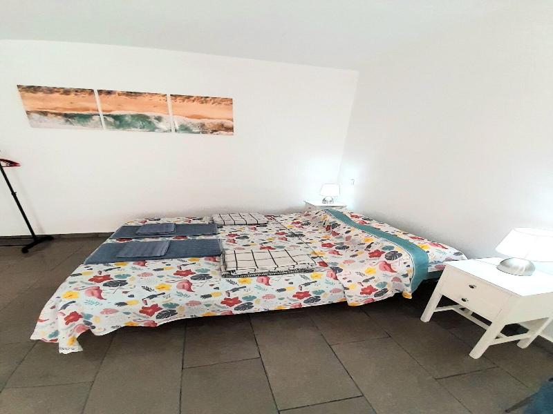 Tropicana Holiday Apartments image