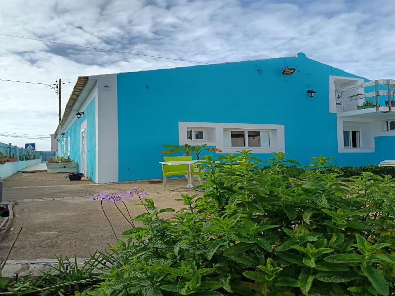 Tropicana Holiday Apartments image