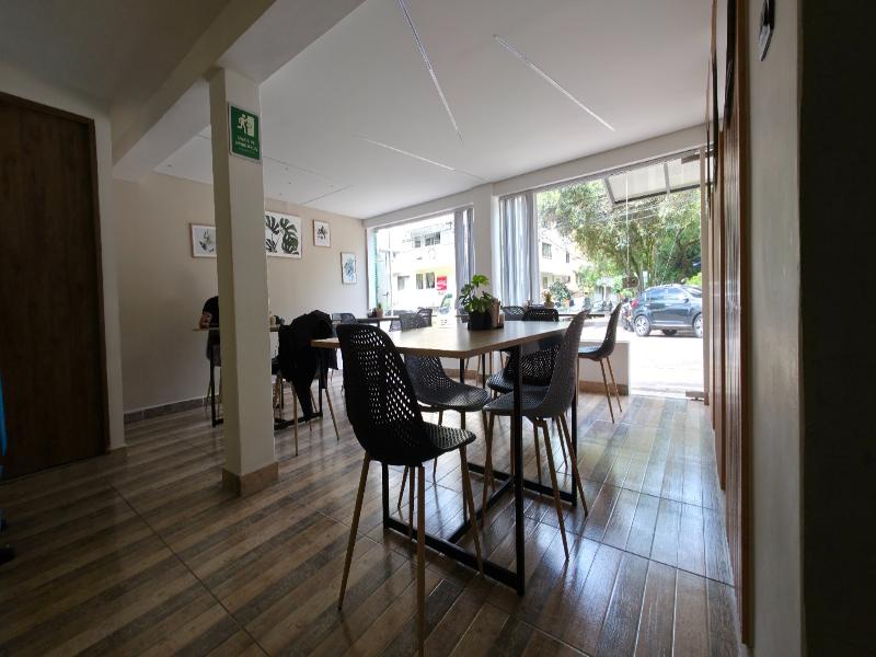 Naiot Hotel Boutique image