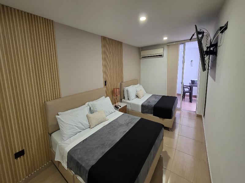 Naiot Hotel Boutique image