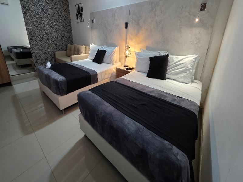 Naiot Hotel Boutique image