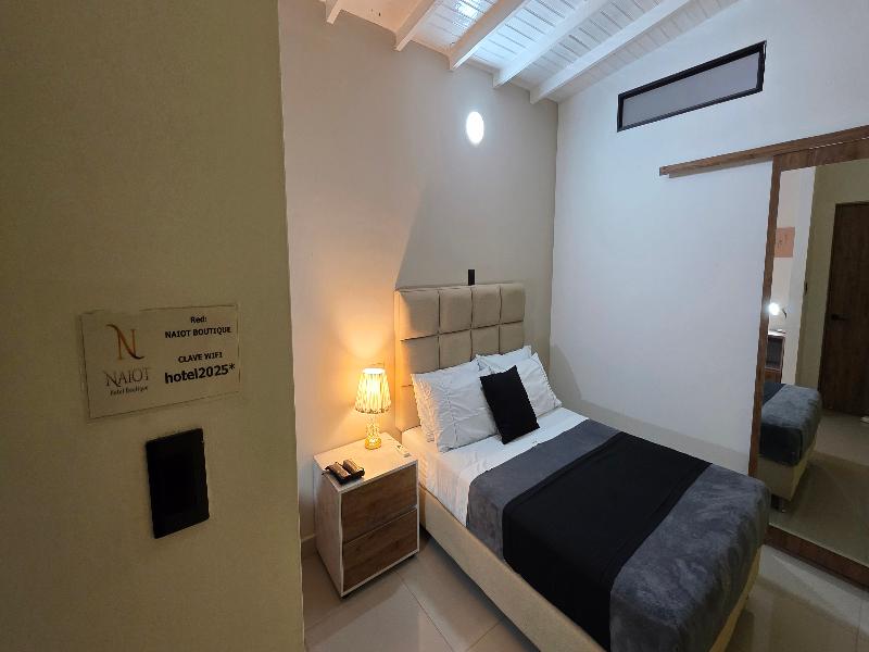 Naiot Hotel Boutique image