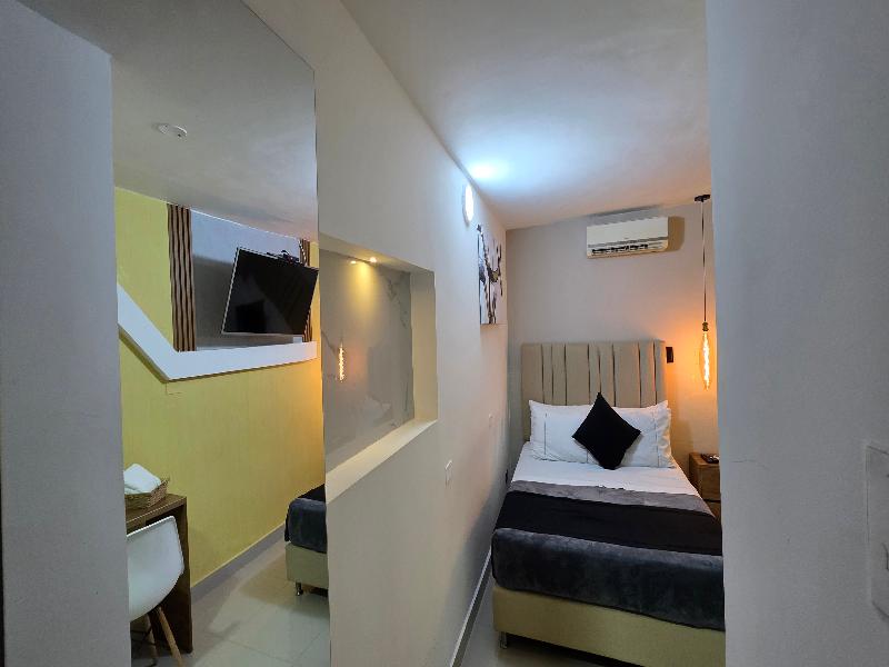 Naiot Hotel Boutique image