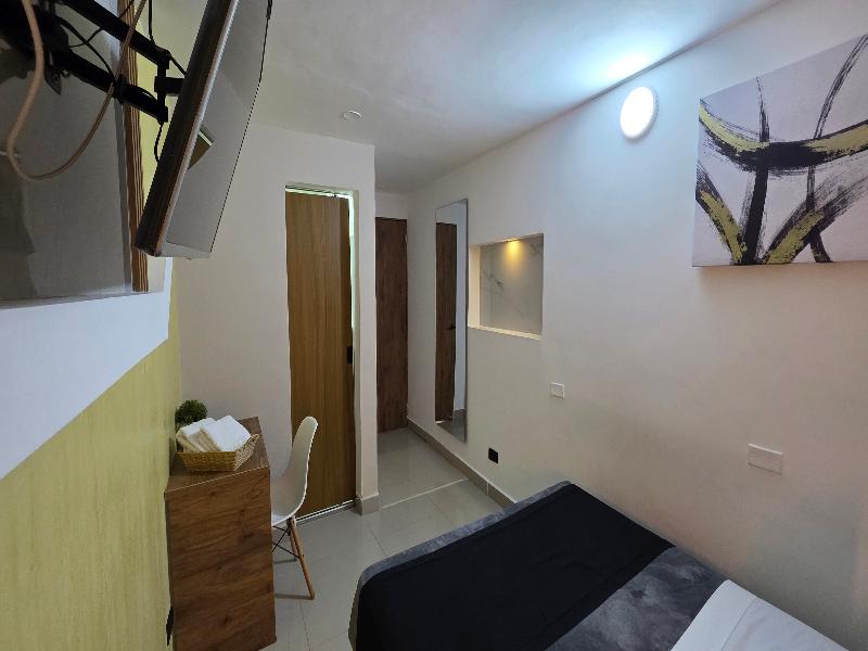 Naiot Hotel Boutique image