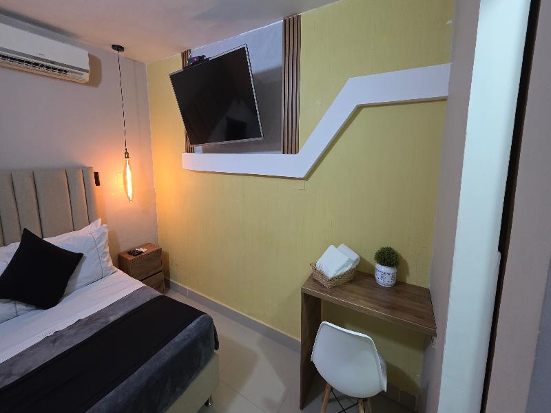 Naiot Hotel Boutique image