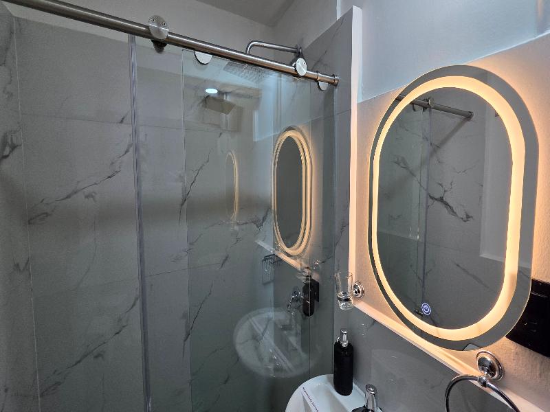 Naiot Hotel Boutique image