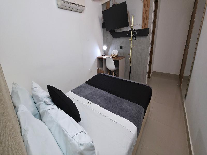 Naiot Hotel Boutique image