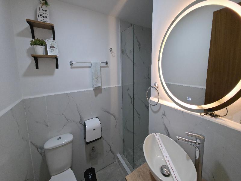 Naiot Hotel Boutique image