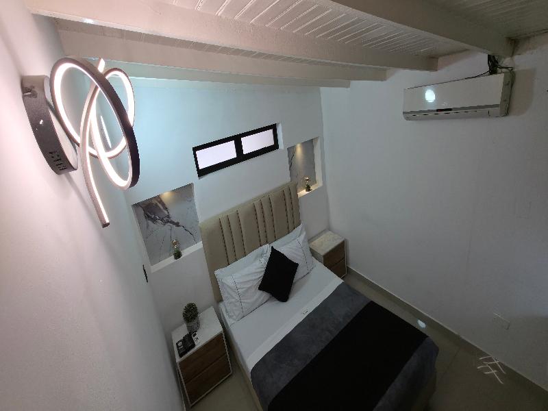 Naiot Hotel Boutique image