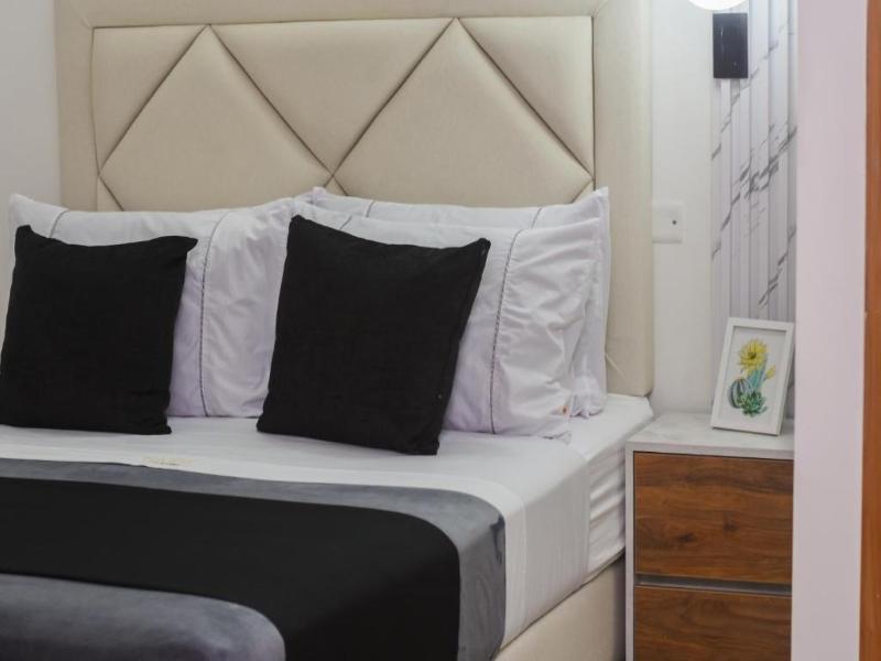 Naiot Hotel Boutique image