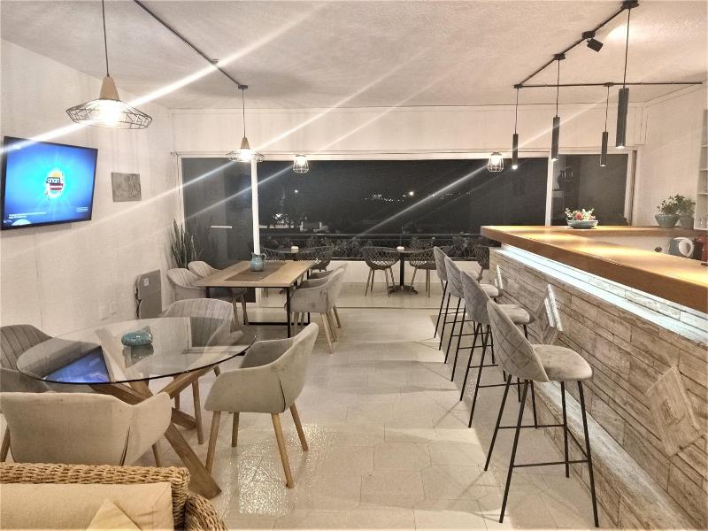 Christiana Aparthotel