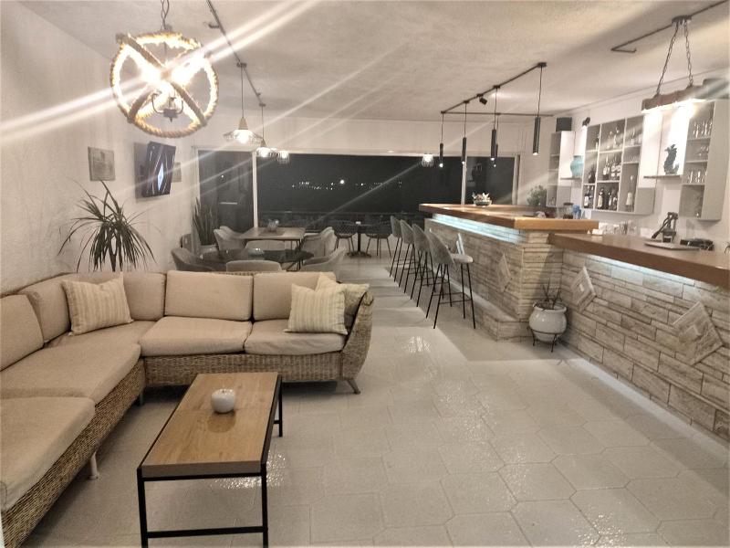 Christiana Aparthotel