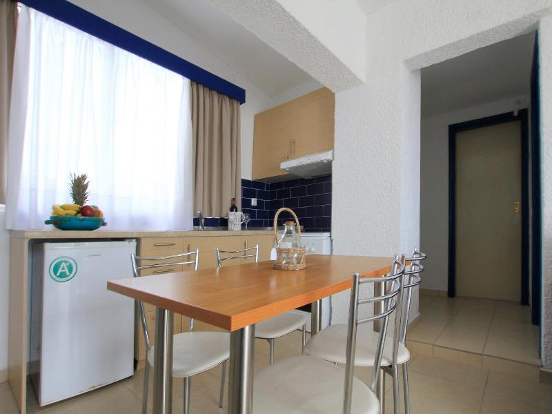 Christiana Aparthotel