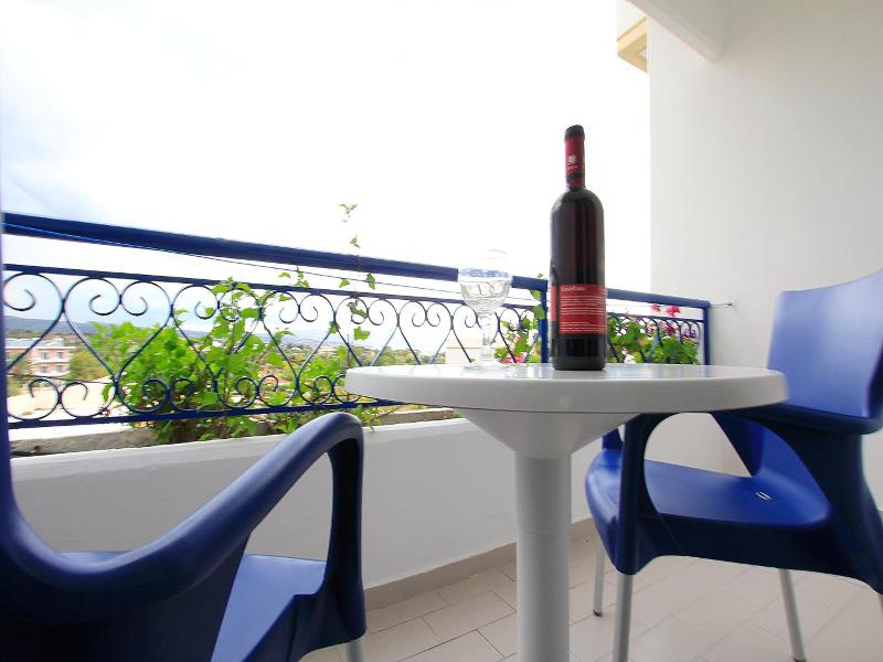 Christiana Aparthotel