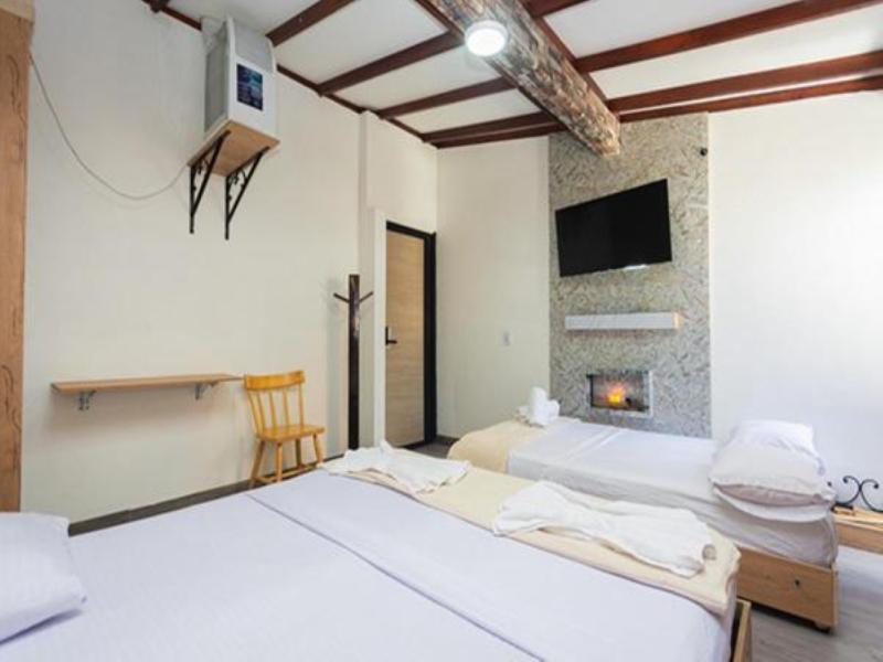 Hotel Lares 70 Laureles image