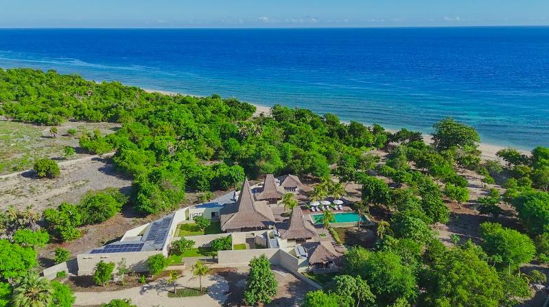 Kandora Luxury Villas image