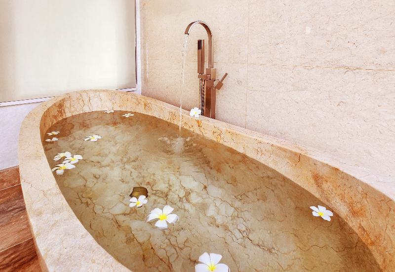 Kandora Luxury Villas image