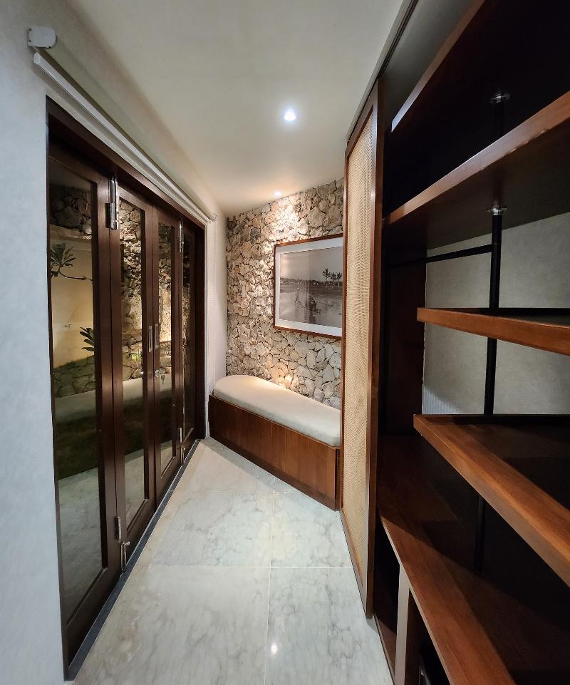 Kandora Luxury Villas image