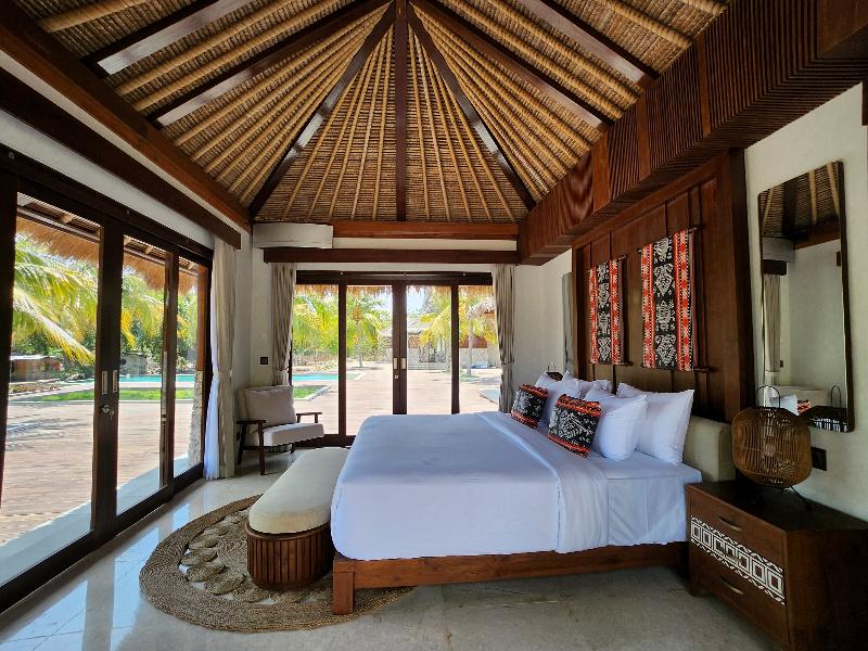 Kandora Luxury Villas image