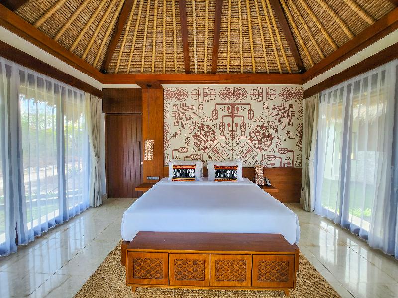Kandora Luxury Villas image