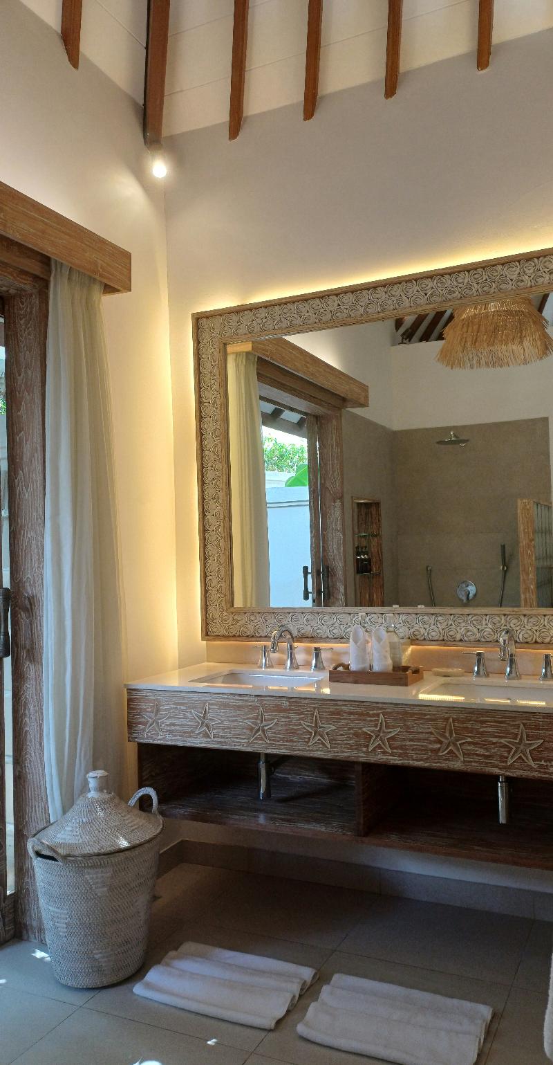Eliana Resort And Spa image