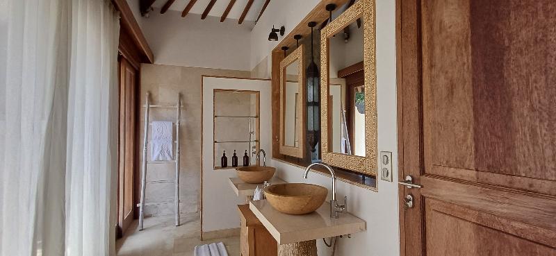 Eliana Resort And Spa image