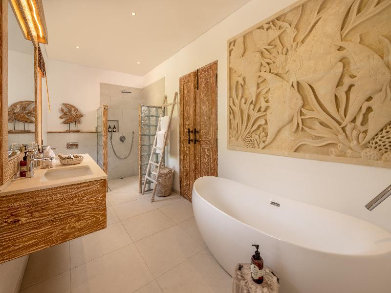 Eliana Resort And Spa image