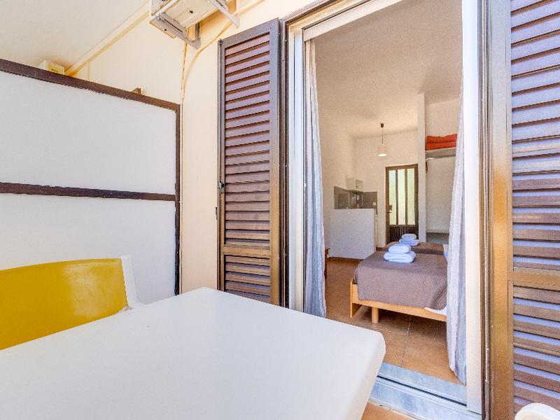 Saint Peter Bay Aparthotel image