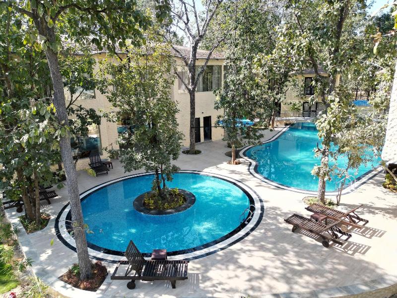 Citrus Prime Kanha Resort And Villas image