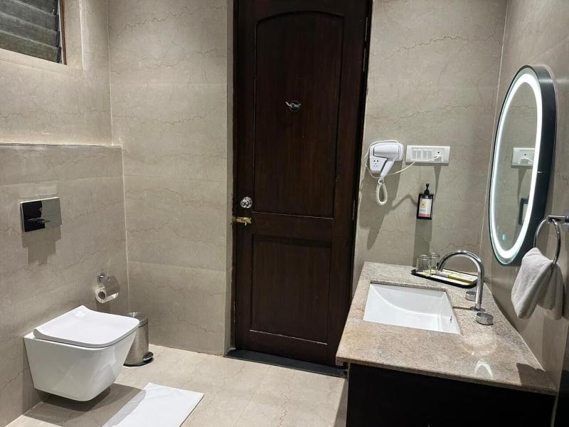 Citrus Prime Kanha Resort And Villas image