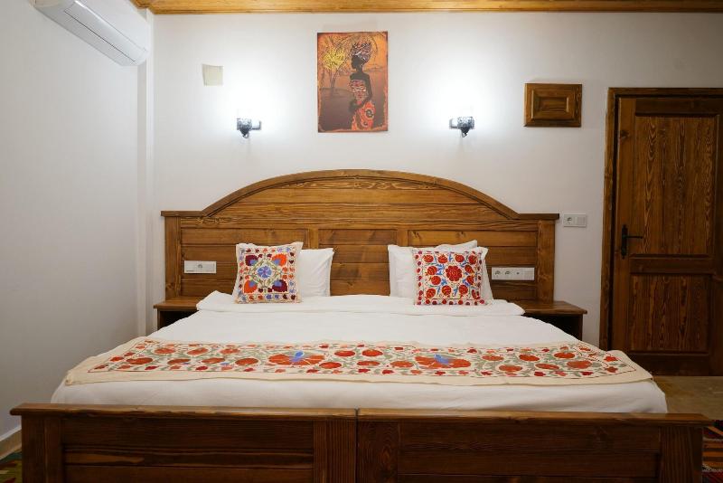 Pashahan Hotel image