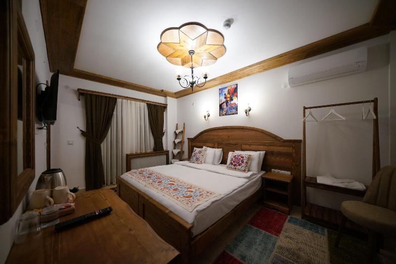 Pashahan Hotel image