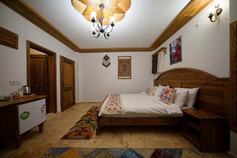 Pashahan Hotel image