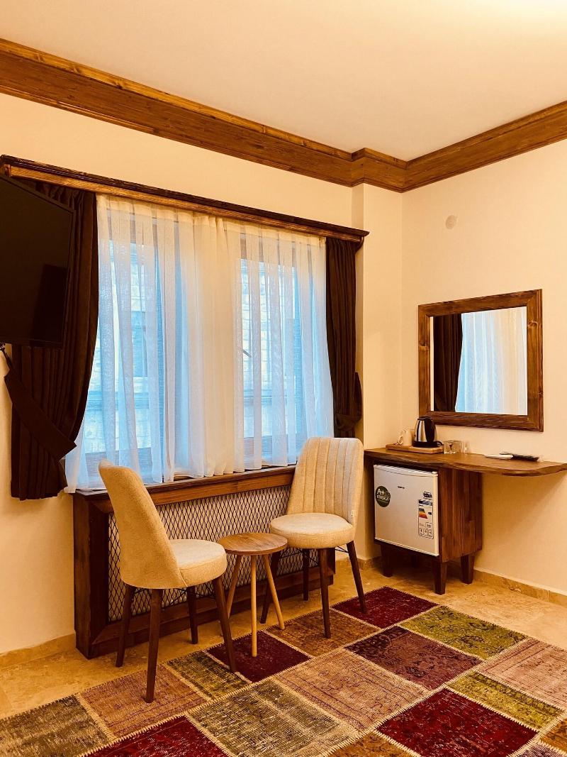 Pashahan Hotel image
