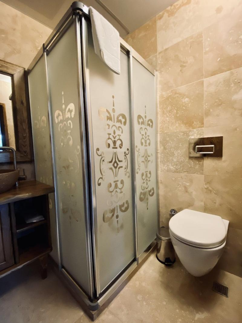 Pashahan Hotel image