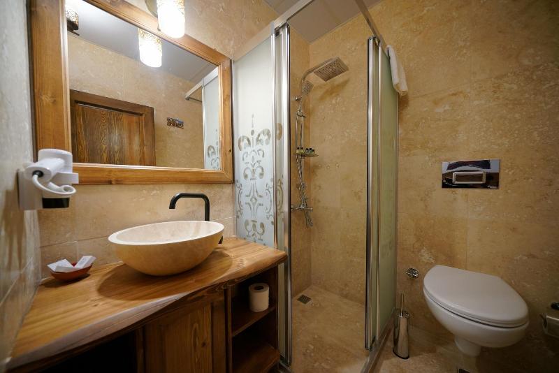 Pashahan Hotel image
