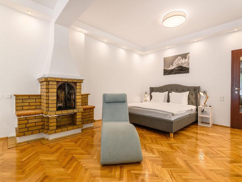 Cedrus Boutique image