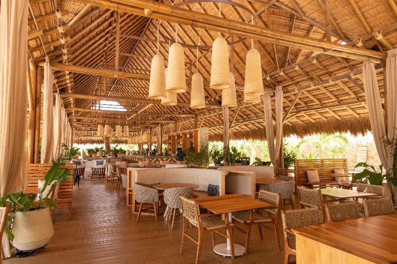 Makani Luxury Wanderlust image