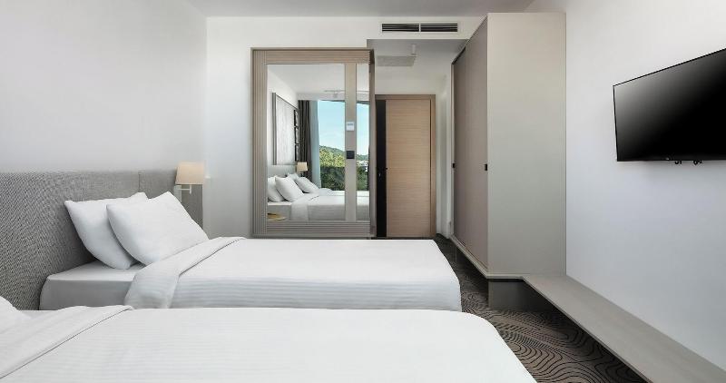Seesea Hotel image