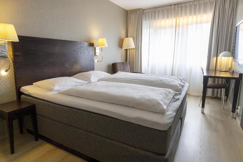 Hilton Huzhou Nanxun image